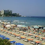 Ξενοδοχείο με διαμερίσματα Tuntas Family 4*