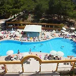 Tuntas Family Lägenhetshotell Kusadası