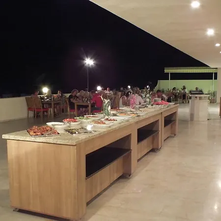 Tuntas Family Aparthotel Kusadasi