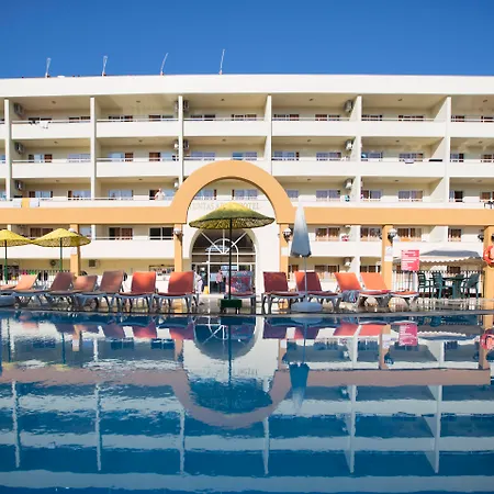 Aparthotel Tuntas Family Kusadası