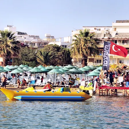 Tuntas Family 4* Kusadasi
