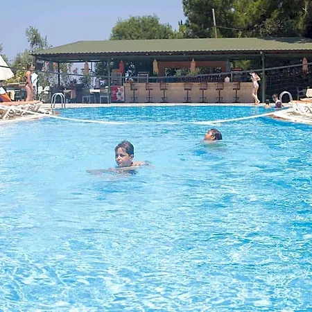 Tuntas Family Kusadasi