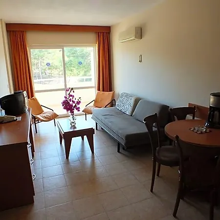 Tuntas Family Kuşadası